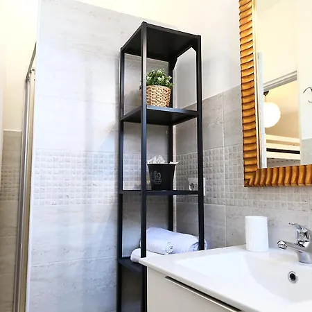 San Siro - 43 Apartment *